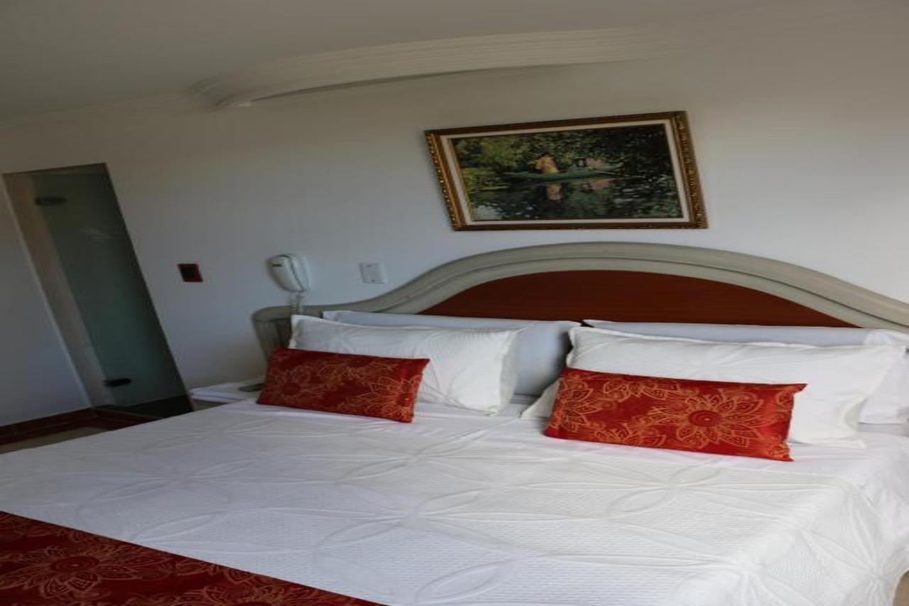 Hotel Zulita Богота Экстерьер фото