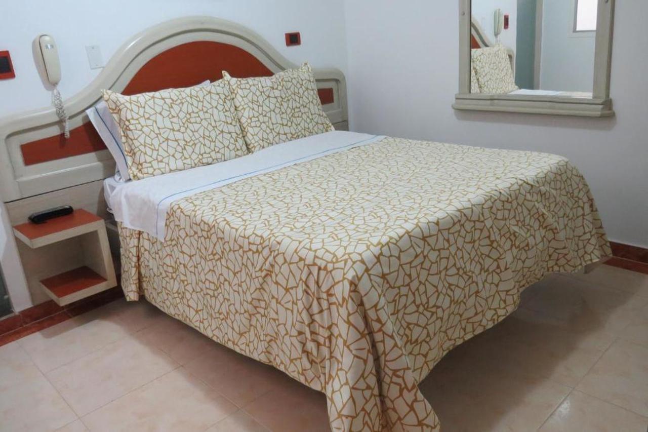 Hotel Zulita Богота Экстерьер фото