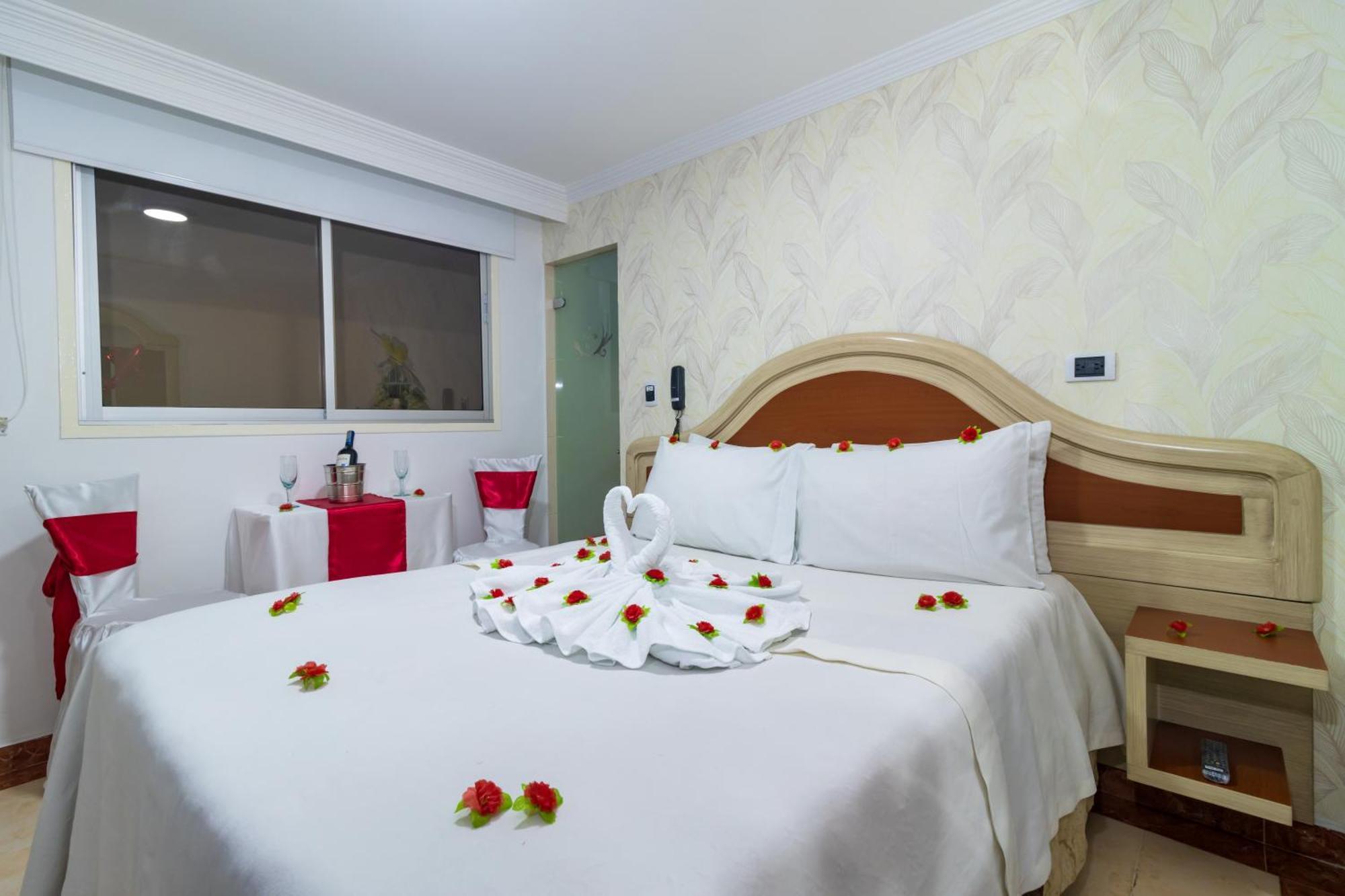 Hotel Zulita Богота Экстерьер фото